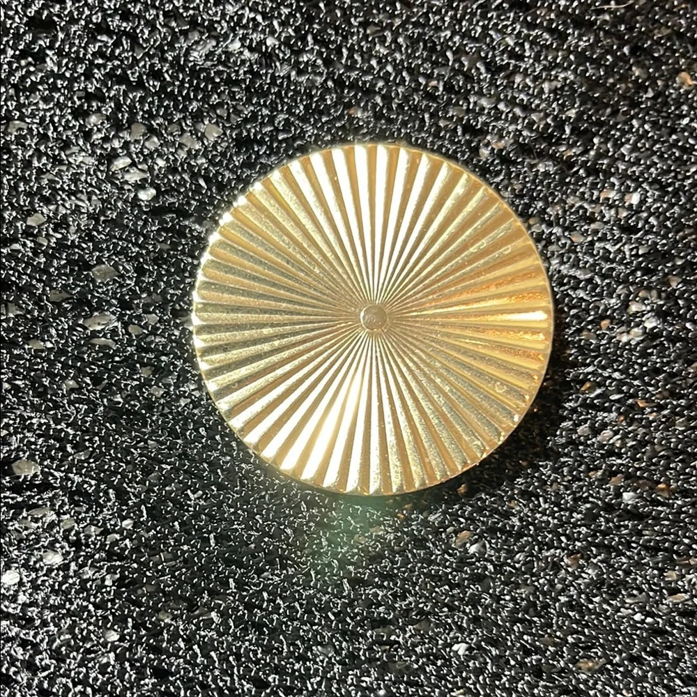 💕Bundle 3 of $20 Elegant Vintage Gold Scarf Clip